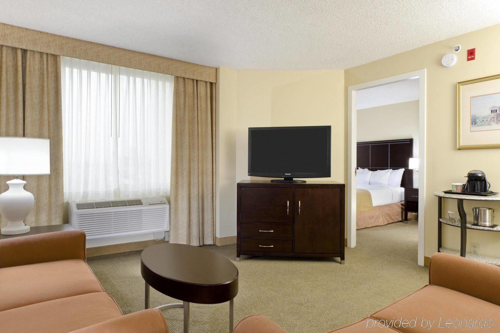 Doubletree By Hilton Los Angeles/Commerce Quarto foto